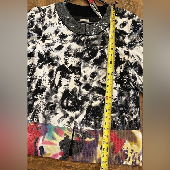 Chico’s Size 2 Geisha Girl Jacket Sequin embellishments around neck and edge - Picture 16 of 17